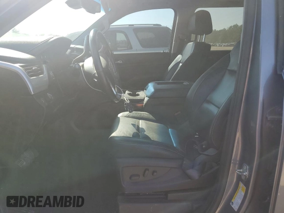 2018 GMC Yukon XL SLT with VIN 1GKS1GKC0JR371828, listed as a Copart auction lot 70608884 with 88,965 mi miles and Salvage Title. Bid and sale history available at carsss.com. Image 7.