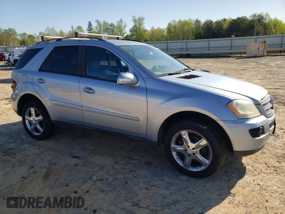 2006 Mercedes-Benz M 350 with VIN 4JGBB86E16A047315, listed as a Copart auction lot 52082345 with 85,411 mi miles and Salvage Title. Bid and sale history available at DreamBid. Image 4.