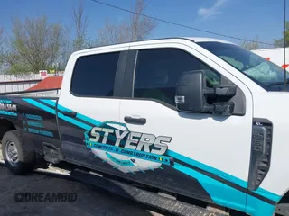 2023 Ford F-250 XL с VIN 1FT7W2BT9PEC04809, выставлен на аукционе IAAI как лот 41788629 с пробегом 58 185 миль миль и . История ставок и продаж доступна на DreamBid. Изображение 13.