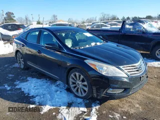 2013 Hyundai Azera with VIN KMHFH4JG9DA250936, listed as a IAAI auction lot 41253778 with 149,824 mi miles. Bid and sale history available at carsss.com. Image 1.