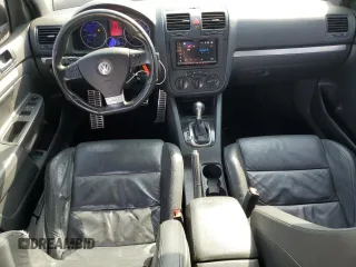 2008 Volkswagen GTI z VIN WVWHV71K08W189710, wystawiony jako Copart lot #57390055 z przebiegiem 295 868 mil mil oraz Szkoda całkowita • Salvage title. Historia ofert i sprzedaży dostępna na DreamBid. Obrazek 8.
