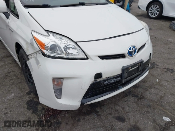 2012 Toyota Prius One with VIN JTDKN3DU2C5405826, listed as a IAAI auction lot 41180082 with 152,086 mi miles and . Bid and sale history available at DreamBid. Image 6.