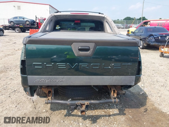 2004 Chevrolet Avalanche Z66 with VIN 3GNEC12T74G122924, listed as a IAAI auction lot 42406711 with 220,783 mi miles and . Bid and sale history available at DreamBid. Image 17.
