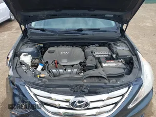 2012 Hyundai Sonata 2.4L Limited PZEV with VIN 5NPEC4AC9CH433143, listed as a IAAI auction lot 42050027 with 87,682 mi miles. Bid and sale history available at carsss.com. Image 10.