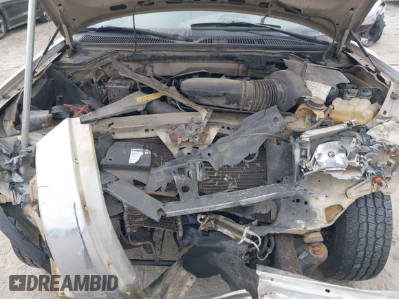 2000 Ford F-150 XL с VIN 1FTRX17L1YNA50543, выставлен на аукционе IAAI как лот 41864001 с пробегом 251 925 миль миль и . История ставок и продаж доступна на DreamBid. Изображение 10.
