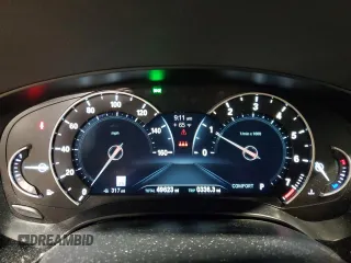 2019 BMW 5 Series 540i xDrive with VIN WBAJE7C54KWD55016, listed as a Copart auction lot 56281805 with 49,623 mi miles and Salvage title. Bid and sale history available at DreamBid. Image 9.