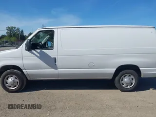2013 Ford Econoline Cargo Commercial z VIN 1FTNE1EW5DDB12110, wystawiony jako IAAI lot #42170862 z przebiegiem 118 679 mil mil oraz . Historia ofert i sprzedaży dostępna na DreamBid. Obrazek 14.