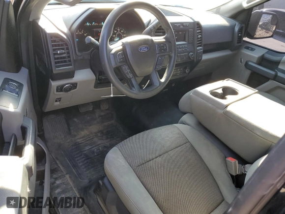 2018 Ford F-150 XL with VIN 1FTMF1EB8JFB17985, listed as a Copart auction lot 88501295 with 117,208 mi miles and Clean title. Bid and sale history available at DreamBid. Image 8.