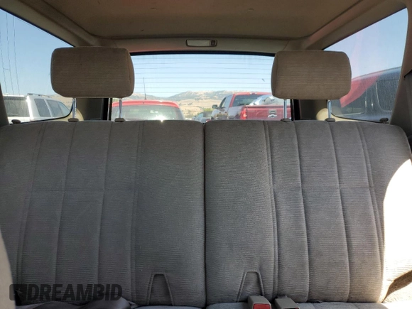 2000 Toyota 4Runner SR5 z VIN JT3GN86R0Y0154518, wystawiony jako Copart lot #60098695 z przebiegiem 174 071 mil mil oraz Szkoda całkowita • Salvage title. Historia ofert i sprzedaży dostępna na DreamBid. Obrazek 10.