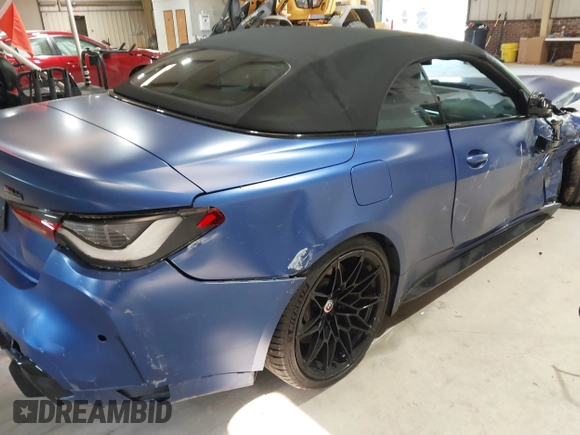 2023 BMW M4 Competition xDrive with VIN WBS33BA06PCL41709, listed as a IAAI auction lot 42395952 with 24,066 mi miles and . Bid and sale history available at DreamBid. Image 12.