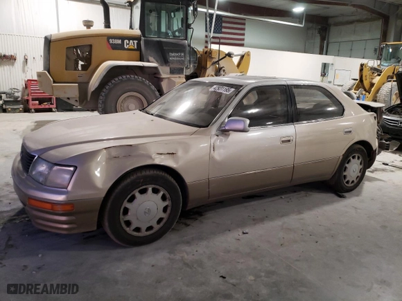 1996 Lexus LS 400 with VIN JT8BH22F8T0066118, listed as a Copart auction lot 42931195 with 303,068 mi miles and Salvage Title. Bid and sale history available at carsss.com. Image 1.