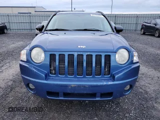 2009 Jeep Compass North with VIN 1J4FT47B19D234521, listed as a Copart auction lot 86703924 with 201,476 mi miles and Clean Title. Bid and sale history available at carsss.com. Image 5.
