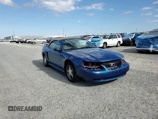 2001 Ford Mustang Deluxe with VIN 1FAFP44401F209673, listed as a Copart auction lot 52239035 with 165,944 mi miles and Salvage Title. Bid and sale history available at carsss.com. Image 10.