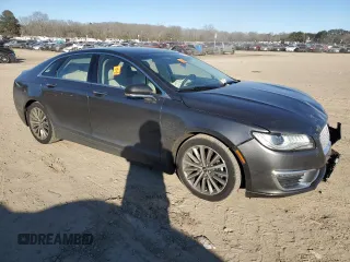 2019 Lincoln MKZ Standard with VIN 3LN6L5A93KR607763, listed as a Copart auction lot 41939105 with 81,256 mi miles and Salvage Title. Bid and sale history available at carsss.com. Image 4.