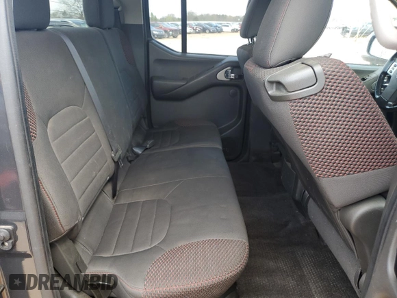 2012 Nissan Frontier Pro-4X z VIN 1N6AD0EV2CC463724, wystawiony jako Copart lot #47106655 z przebiegiem 172 005 mil mil oraz Szkoda całkowita • Salvage title. Historia ofert i sprzedaży dostępna na DreamBid. Obrazek 10.