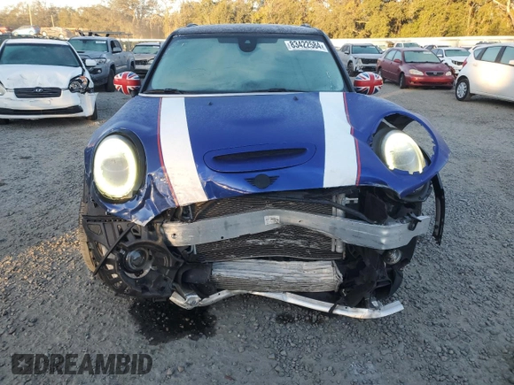 2021 MINI Hardtop 4 Door Cooper S with VIN WMWXU9C04M2N77138, listed as a Copart auction lot 83422584 with 32,370 mi miles and Salvage title. Bid and sale history available at DreamBid. Image 5.