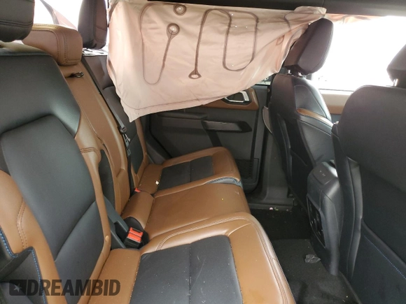 2024 Ford Bronco Outer Banks z VIN 1FMEE8BP6RLA07333, wystawiony jako Copart lot #50862875 z przebiegiem 11 348 mil mil oraz Szkoda całkowita • Salvage title. Historia ofert i sprzedaży dostępna na DreamBid. Obrazek 11.