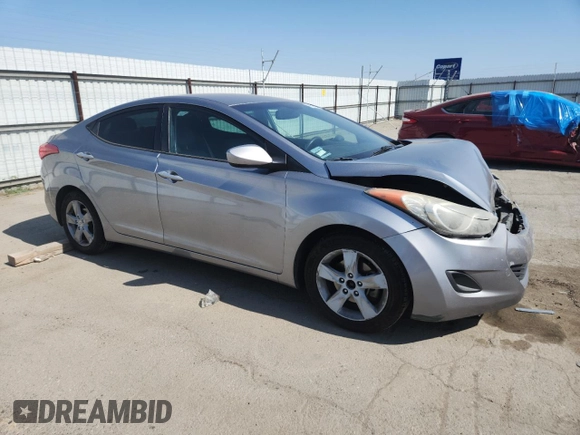 2013 Hyundai Elantra GLS z VIN KMHDH4AE3DU731009, wystawiony jako Copart lot #58668335 z przebiegiem 213 093 mil mil oraz Szkoda całkowita • Salvage title. Historia ofert i sprzedaży dostępna na DreamBid. Obrazek 4.