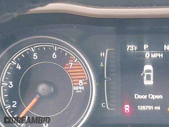 2018 Jeep Cherokee Latitude with VIN 1C4PJMCX3JD512650, listed as a IAAI auction lot 42609914 with 128,791 mi miles and . Bid and sale history available at DreamBid. Image 7.