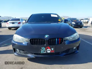 2014 BMW 3 Series 328i z VIN WBA3C1C58EK115326, wystawiony jako IAAI lot #42403532 z przebiegiem 135 348 mil mil oraz . Historia ofert i sprzedaży dostępna na DreamBid. Obrazek 12.