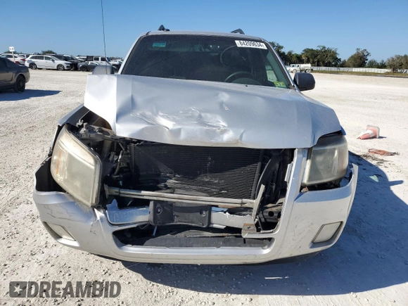 2010 Mercury Mariner with VIN 4M2CN8B7XAKJ17592, listed as a Copart auction lot 84209634 with 180,772 mi miles and Salvage Title. Bid and sale history available at carsss.com. Image 5.