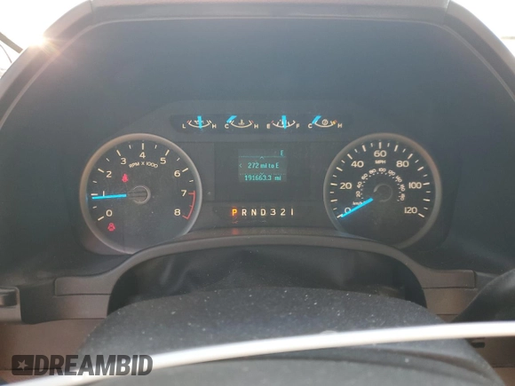 2017 Ford F-150 XL with VIN 1FTEW1C86HKD45951, listed as a Copart auction lot 52581795 with 191,663 mi miles and Clean title. Bid and sale history available at DreamBid. Image 9.