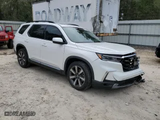 2025 Honda Pilot Touring with VIN 5FNYG2H76SB007454, listed as a Copart auction lot 88125485 with 10,065 mi miles and Salvage Title. Bid and sale history available at carsss.com. Image 4.