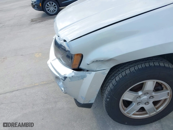 2007 Jeep Grand Cherokee Laredo with VIN 1J8GS48K17C507013, listed as a IAAI auction lot 41702347 with 178,119 mi miles. Bid and sale history available at carsss.com. Image 6.
