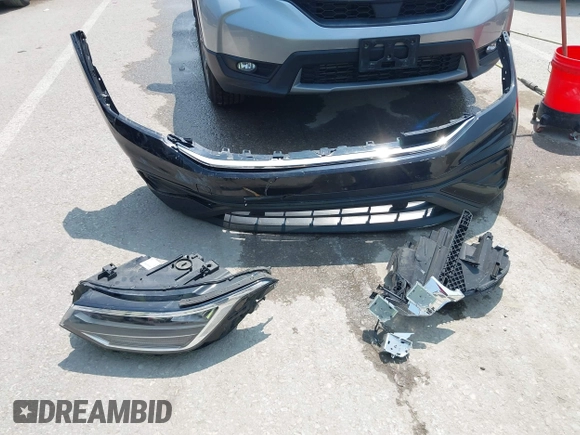 2023 Volkswagen Tiguan SE with VIN 3VVNB7AX5PM017938, listed as a IAAI auction lot 42453818 with 177,906 mi miles and . Bid and sale history available at DreamBid. Image 12.