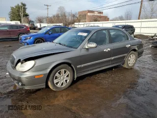 2002 Hyundai Sonata with VIN KMHWF25H52A617339, listed as a Copart auction lot 46359015 with 135,828 mi miles and Salvage Title. Bid and sale history available at carsss.com. Image 1.