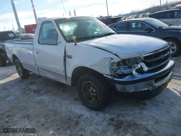 1997 Ford F-150 Standard with VIN 1FTDF17W5VLA93748, listed as a IAAI auction lot 41342357 with 191,234 mi miles. Bid and sale history available at carsss.com. Image 1.