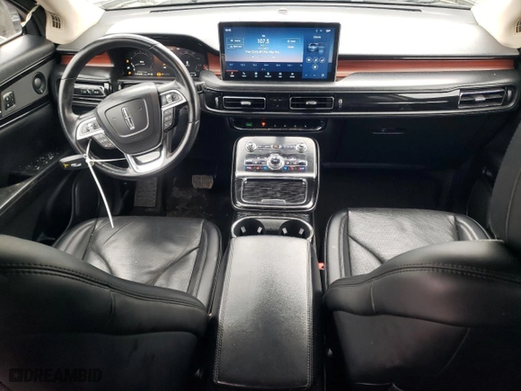 2021 Lincoln Nautilus Reserve with VIN 2LMPJ6K99MBL03924, listed as a Copart auction lot 40738454 with 63,043 mi miles. Bid and sale history available at carsss.com. Image 8.