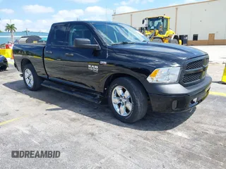 2020 Ram 1500 Classic Tradesman with VIN 1C6RR6FT7LS128771, listed as a IAAI auction lot 42117941 with 98,725 mi miles. Bid and sale history available at carsss.com. Image 1.