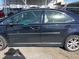 2010 Lexus HS 250h with VIN JTHBB1BAXA2017701, listed as a IAAI auction lot 41209865 with 104,023 mi miles and . Bid and sale history available at DreamBid. Image 14.