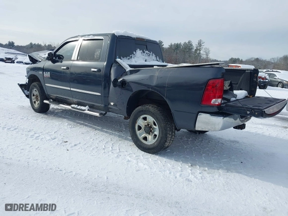 2014 Ram 2500 SLT with VIN 3C6TR5DT1EG252970, listed as a IAAI auction lot 41401215 with 118,992 mi miles. Bid and sale history available at carsss.com. Image 3.