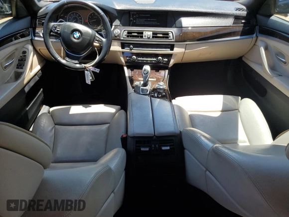 2012 BMW 5 Series 535i z VIN WBAFR7C51CC808325, wystawiony jako Copart lot #57552695 z przebiegiem 167 528 mil mil oraz Szkoda całkowita • Salvage title. Historia ofert i sprzedaży dostępna na DreamBid. Obrazek 8.