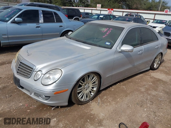 2007 Mercedes-Benz E 550 with VIN WDBUF72X87B102677, listed as a IAAI auction lot 41583518 with Not Provided miles and . Bid and sale history available at DreamBid. Image 2.