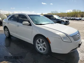 2010 Mercury Milan Premier z VIN 3MEHM0JGXAR660176, wystawiony jako Copart lot #54518095 z przebiegiem 138 634 mil mil oraz Szkoda całkowita • Salvage title. Historia ofert i sprzedaży dostępna na DreamBid. Obrazek 4.