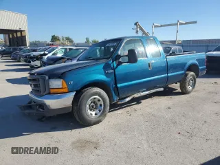 2000 Ford Super Duty F-250 XL with VIN 1FTNX20L2YEC45467, listed as a Copart auction lot 73037024 with 217,448 mi miles and Salvage Title. Bid and sale history available at carsss.com. Image 1.