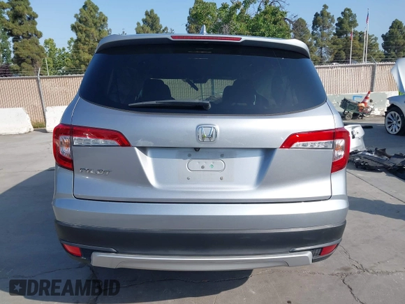 2021 Honda Pilot EX with VIN 5FNYF5H37MB014384, listed as a IAAI auction lot 42412500 with 36,934 mi miles and . Bid and sale history available at DreamBid. Image 17.