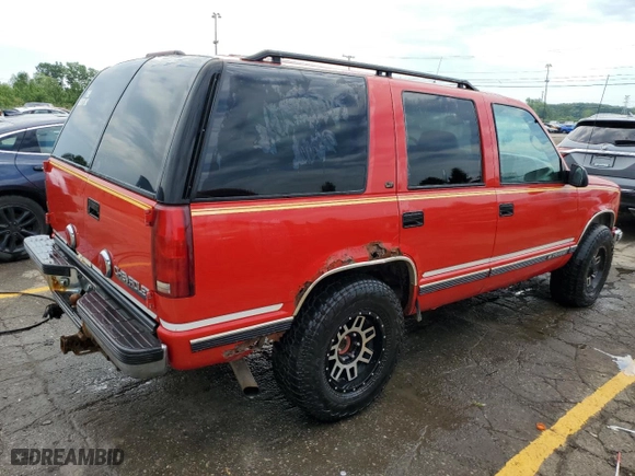 1999 Chevrolet Tahoe Z71 with VIN 1GNEK13R9XJ476615, listed as a Copart auction lot 61312114 with 174,729 mi miles and Clean Title. Bid and sale history available at carsss.com. Image 3.