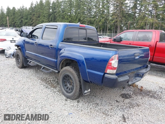 2015 Toyota Tacoma with VIN 3TMLU4EN1FM186747, listed as a IAAI auction lot 42493658 with 104,100 mi miles and . Bid and sale history available at DreamBid. Image 3.