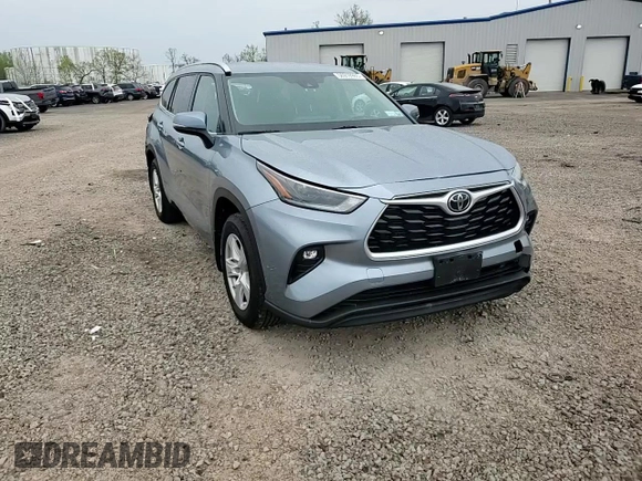 2021 Toyota Highlander L z VIN 5TDBZRBH0MS138565, wystawiony jako Copart lot #56910965 z przebiegiem 48 074 mil mil oraz Szkoda całkowita • Salvage title. Historia ofert i sprzedaży dostępna na DreamBid. Obrazek 15.