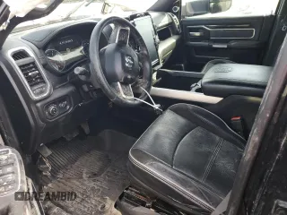 2019 Ram 2500 Laramie with VIN 3C6UR5FLXKG589053, listed as a Copart auction lot 84623114 with 0 mi miles and Salvage Title. Bid and sale history available at carsss.com. Image 7.