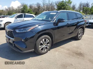 2022 Toyota Highlander XLE with VIN 5TDGZRBH7NS175278, listed as a Copart auction lot 65046255 with 253,410 mi miles and Clean title. Bid and sale history available at DreamBid. Image 1.