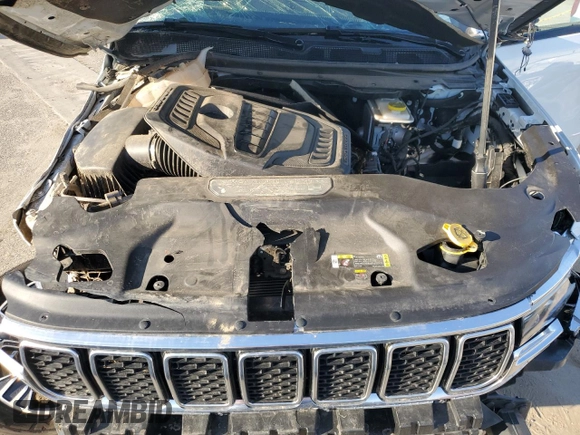 2024 Jeep Wagoneer Series II with VIN 1C4SJVBP6RS167820, listed as a Copart auction lot 48431625 with 17,667 mi miles and Salvage title. Bid and sale history available at DreamBid. Image 11.
