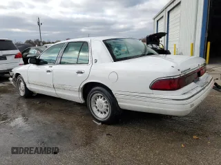 1995 Mercury Grand Marquis LS z VIN 2MELM75WXSX700022, wystawiony jako Copart lot #85558564 z przebiegiem 160 658 mil mil oraz Szkoda całkowita • Salvage title. Historia ofert i sprzedaży dostępna na DreamBid. Obrazek 2.