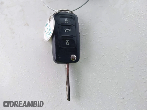 2014 Volkswagen Jetta TDI w/Premium/Nav с VIN 3VWLL7AJ4EM332920, выставлен на аукционе IAAI как лот 41630948 с пробегом 148 754 миль миль и . История ставок и продаж доступна на DreamBid. Изображение 11.
