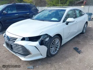 2022 Toyota Avalon Hybrid Limited with VIN 4T1DA1AB1NU013114, listed as a IAAI auction lot 42022922 with 30,686 mi miles. Bid and sale history available at carsss.com. Image 20.