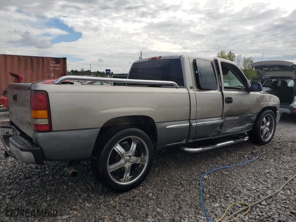 2000 GMC New Sierra 1500 SLE with VIN 2GTEC19T6Y1333545, listed as a Copart auction lot 73955154 with NaN miles and Salvage Title. Bid and sale history available at carsss.com. Image 3.